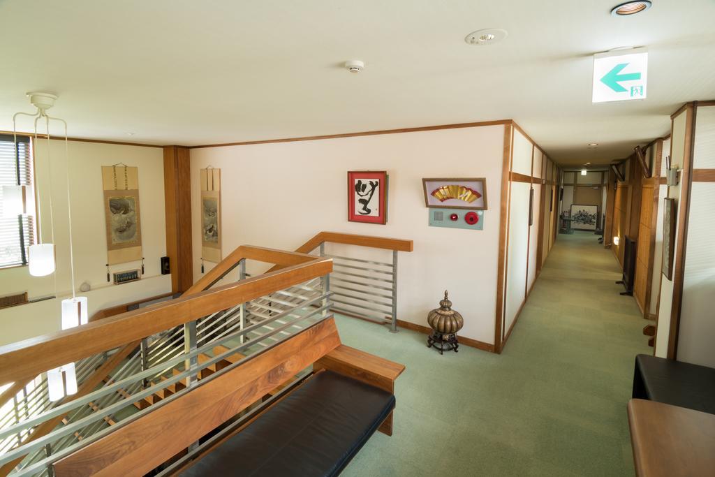 Miyajima Guest House Mikuniya Хацукаїті Екстер'єр фото